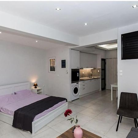 Cozy Apartment Central Atenas Exterior foto