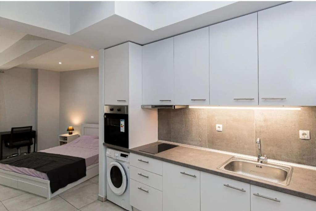 Cozy Apartment Central Atenas Exterior foto